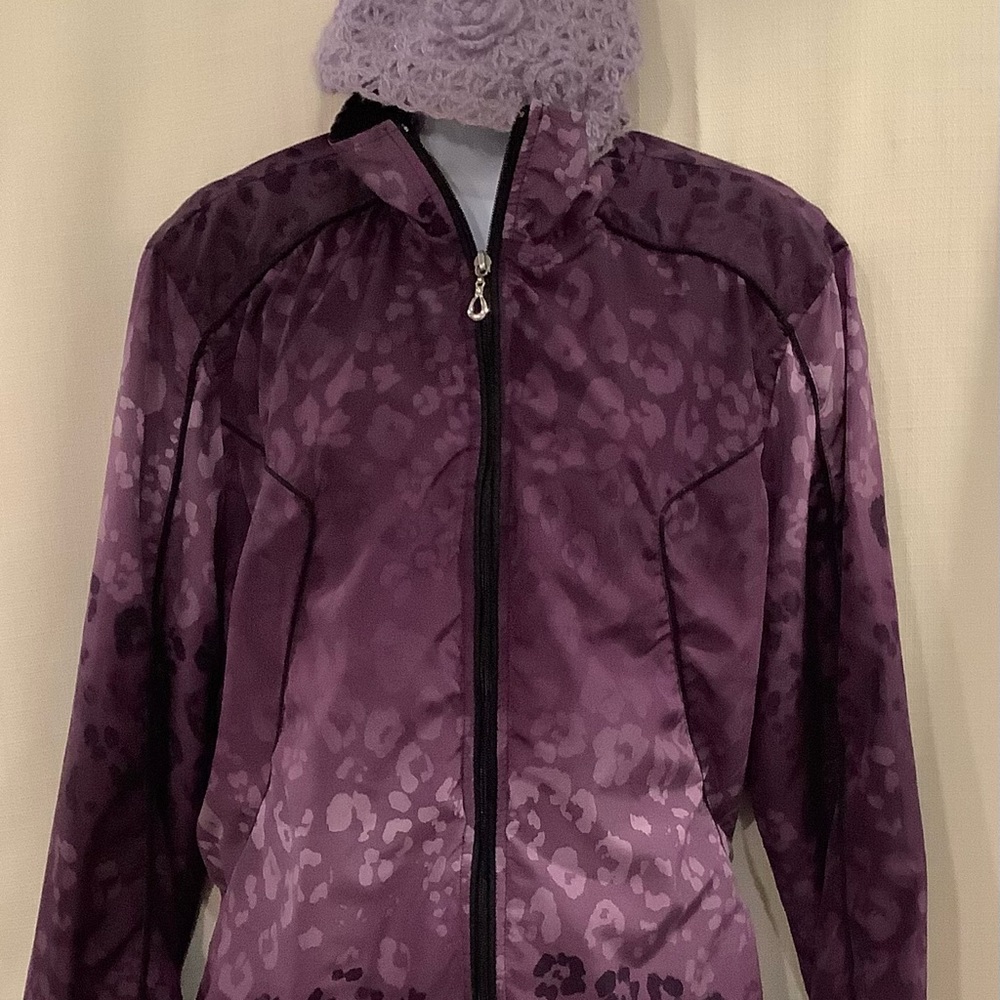 Ac Tiv Ology vintage wind jacket
